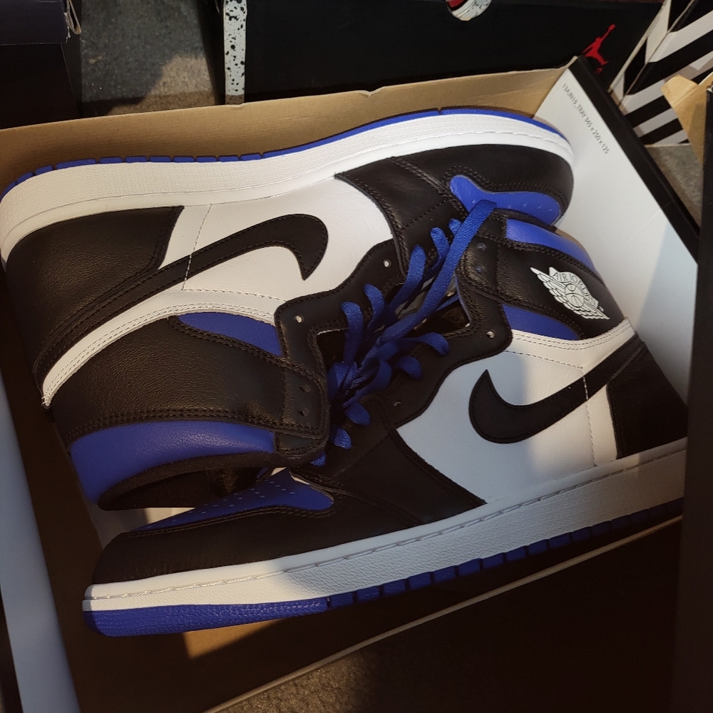 Jordan 1 royal toe